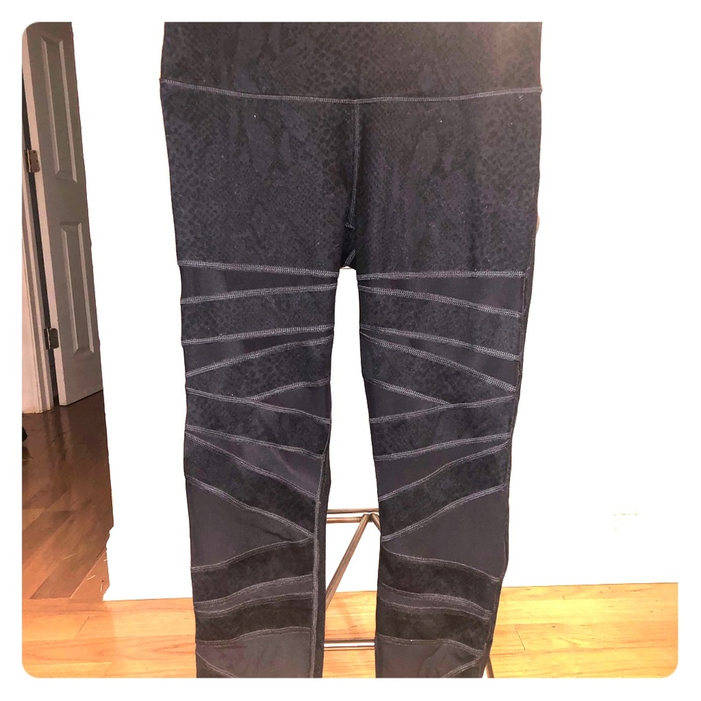 RARE Lululemon leggings with mesh cutouts